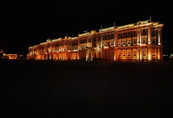 Drymat trocknet nasse Keller der Eremitage in St. Petersburg